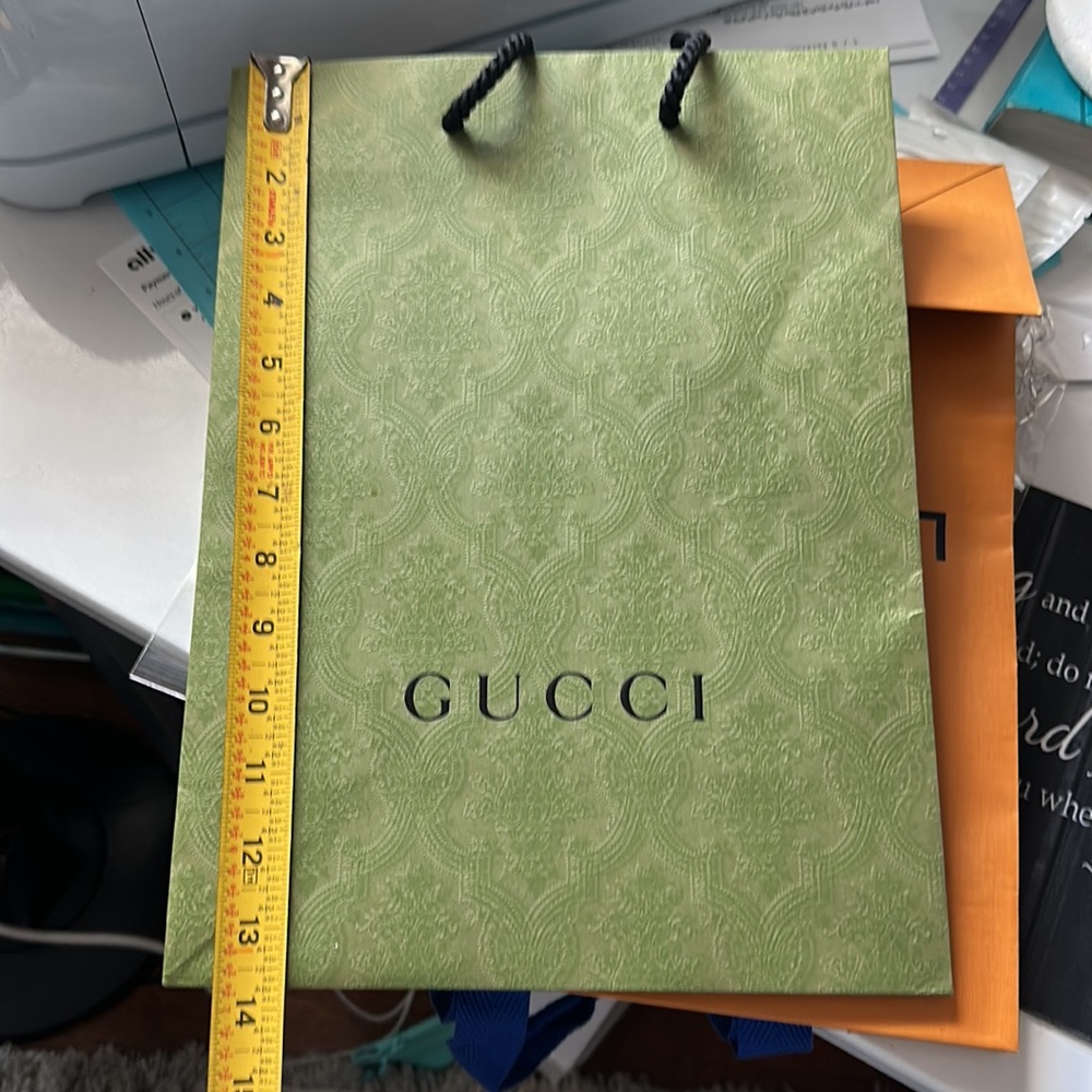 Used one time just went and bought something from Gucci - Picture 2 of 3